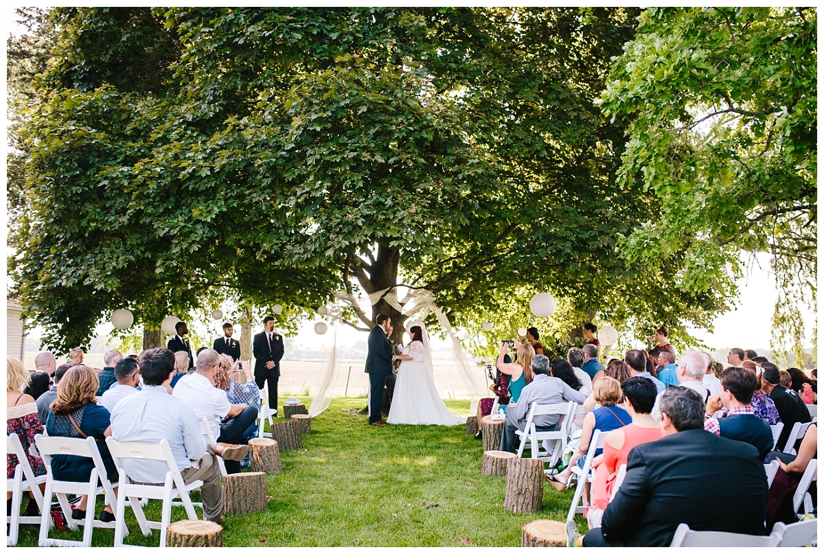 Milwaukee wedding photographer_intimate outdoor ceremony_Wisconsin Bride